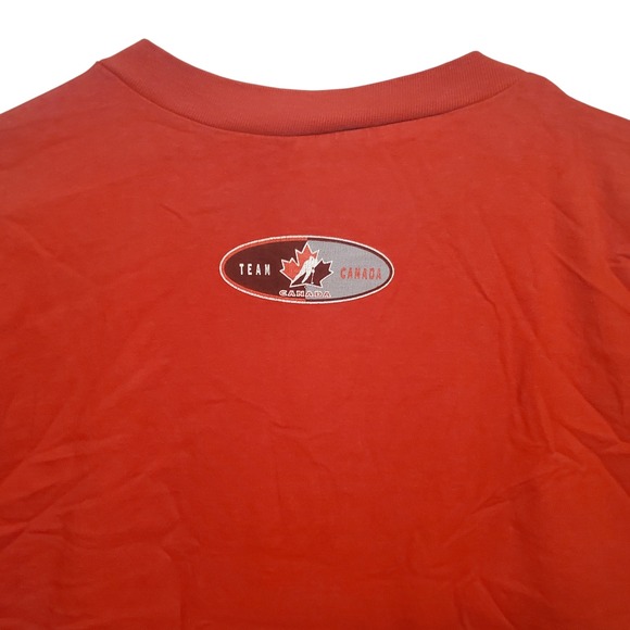 Team Canada Hockey T Shirt Red Size Large Hard Hitting Mens Cotton Team Wear - Picture 7 of 8